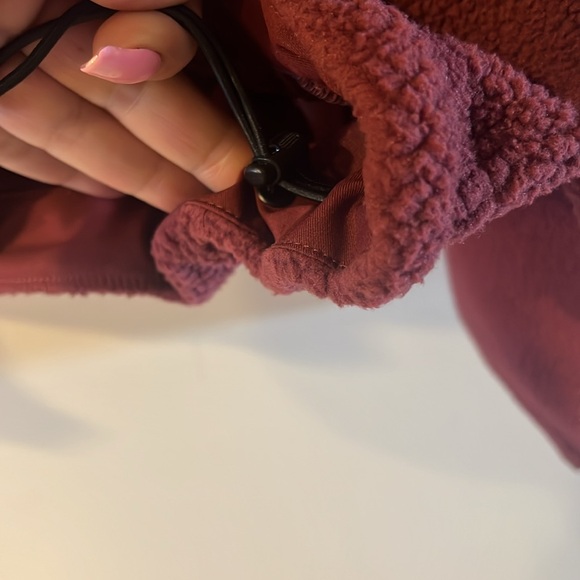 Cuts Sherpa half zip NWT - Picture 6 of 13